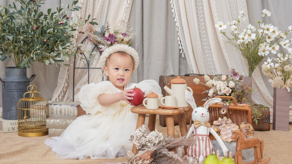 バースデーフォトは横浜でどこがおしゃれ？1歳の記念に残したいスタジオ・セルフ撮影まとめ｜FunFenFantフォトブース