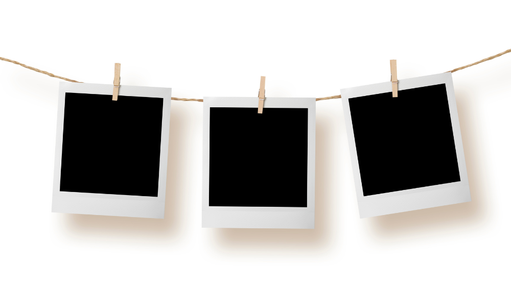 【センス不要】家族写真の飾り方：リビングがおしゃれに整う配置アイデア｜賃貸物件でもできる写真の飾り方