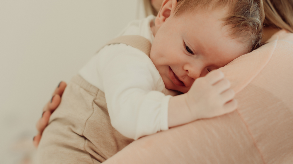 ベビーマッサージの効果って本当にある？いつから始めるか、気をつけることもまとめて解説｜自宅でベビーマッサージをやるのが不安に感じたら