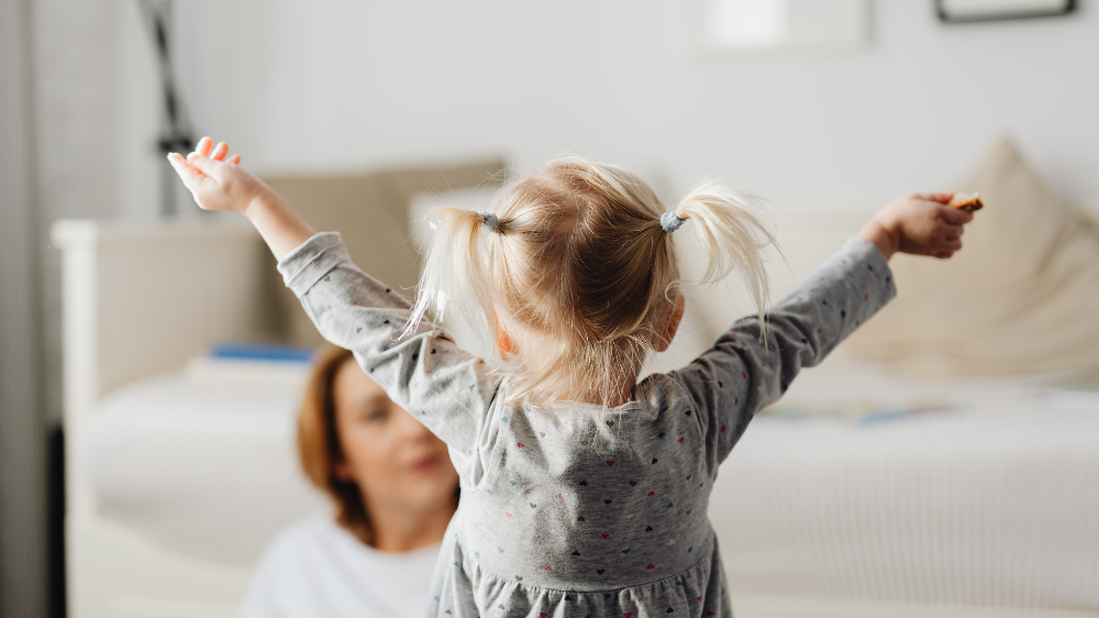 リトミックのやり方：いつから始める？「効果ない？」と迷ったときに知っておきたいこと｜リトミックを始める前に知っておきたい5つのポイント