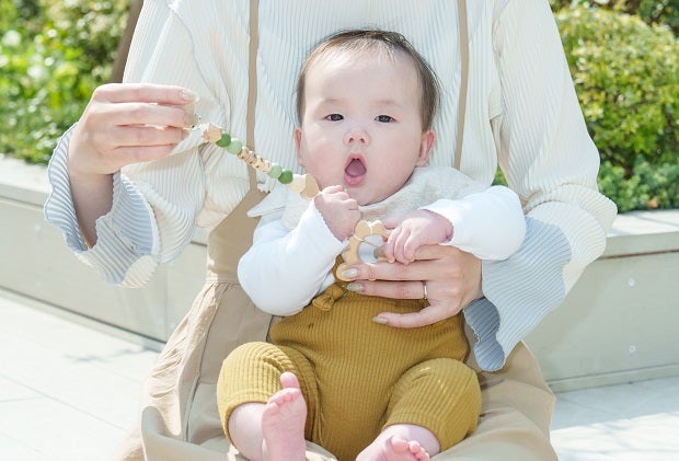 たくさんの赤ちゃんに会える場所は子どもの刺激に…