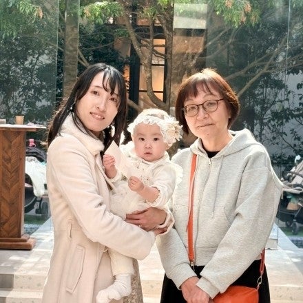 親子のツーショット、同行した母がオフショット撮影も！