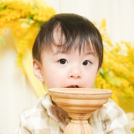 フォトブースは季節感たっぷり！親子のベストショット、次は夫も…